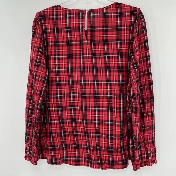 MEDIUM Loft Women's Plaid Ruffle Cuff Blouse
Top - Picture 3 of 14
